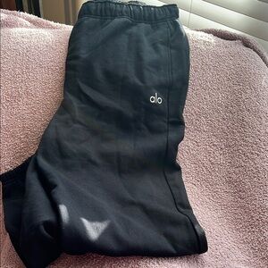 Alo Black Joggers Accolade